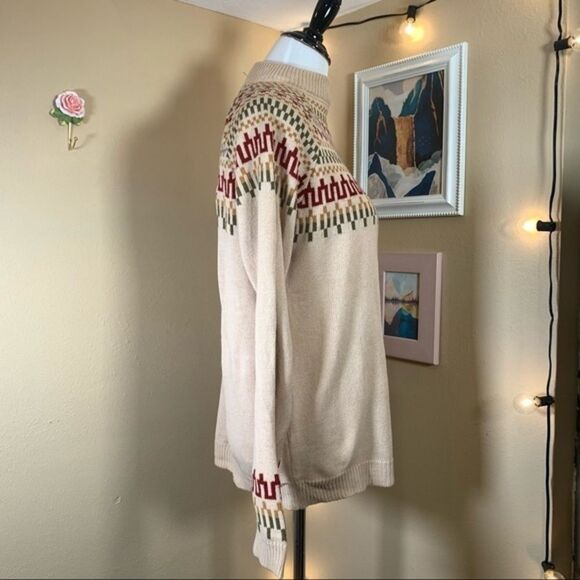 Mock Neck Tribal Pattern Cream Sweater - Women’s Medium - Picture 4 of 5